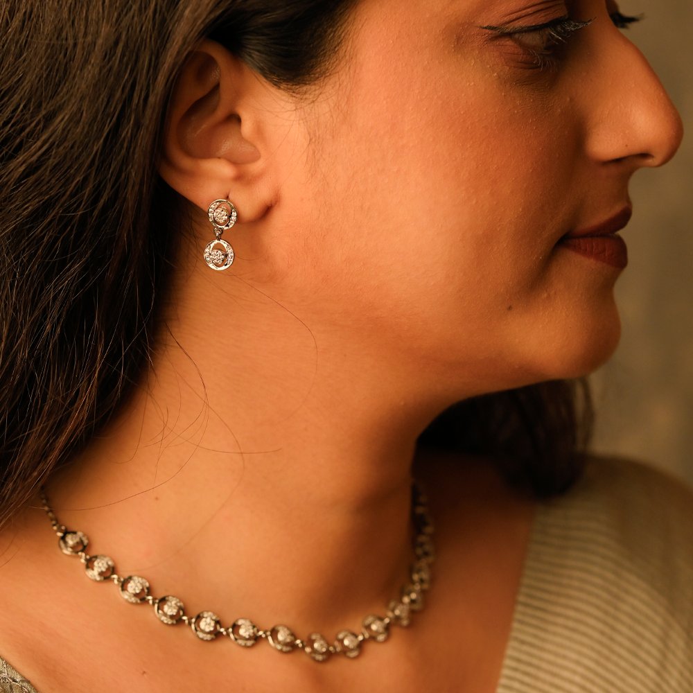 Noorira 925 Silver Necklace Set