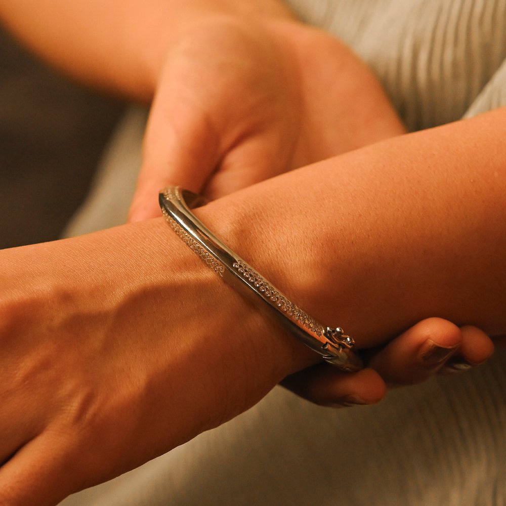 Urban Luxe Minimalist 925 Silver Stone Bracelet