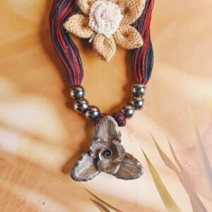 Trinity Bloom 925 Silver Pendant Necklace