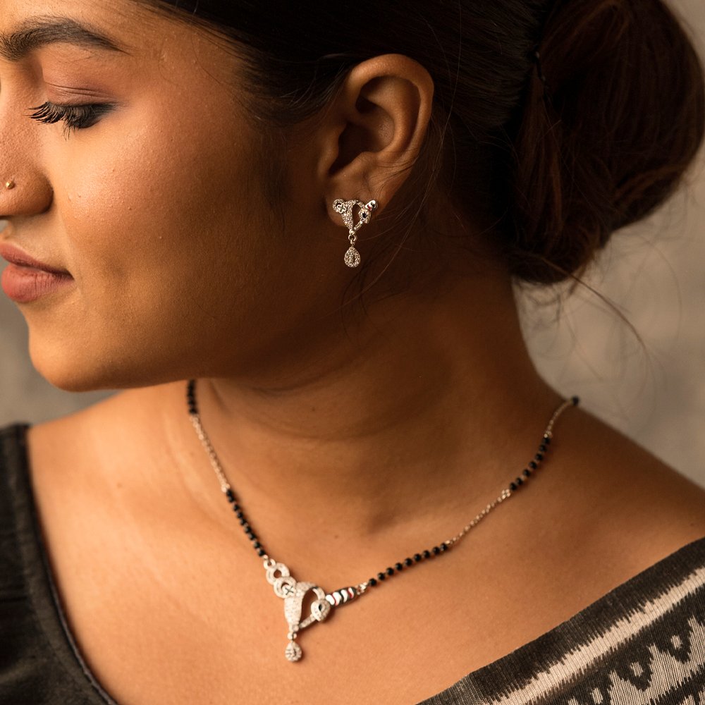 Veda Sutra 925 Silver Mangalsutra Set