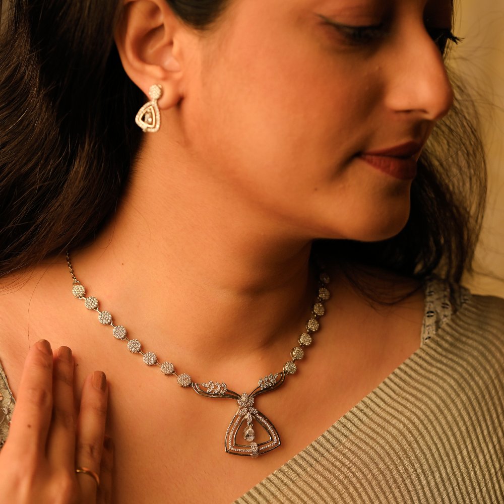 Royal Grace Designer 925 Silver Necklace Set