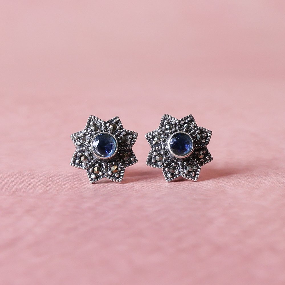 Midnight Bloom 925 Silver Earrings