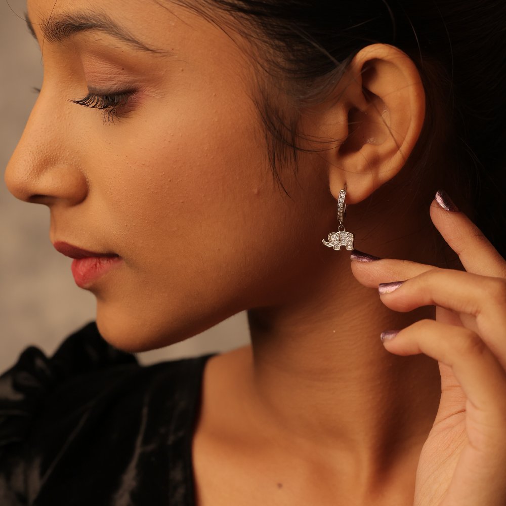 Emerald Grace 925 Silver Hoop Earrings
