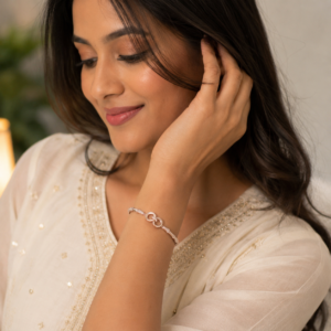 Infinity Circle 925 Silver Bracelet